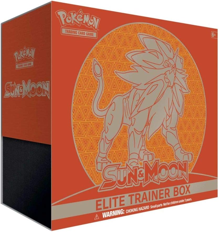 Pokémon TCG: Solgaleo Elite Trainer Box (İngilizce)